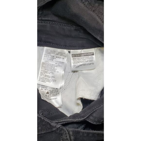 Levi’s Denim Overalls Women’s Sz 25 Skinny Black Grunge Goth Punk Farm Girl C26 - Picture 7 of 12